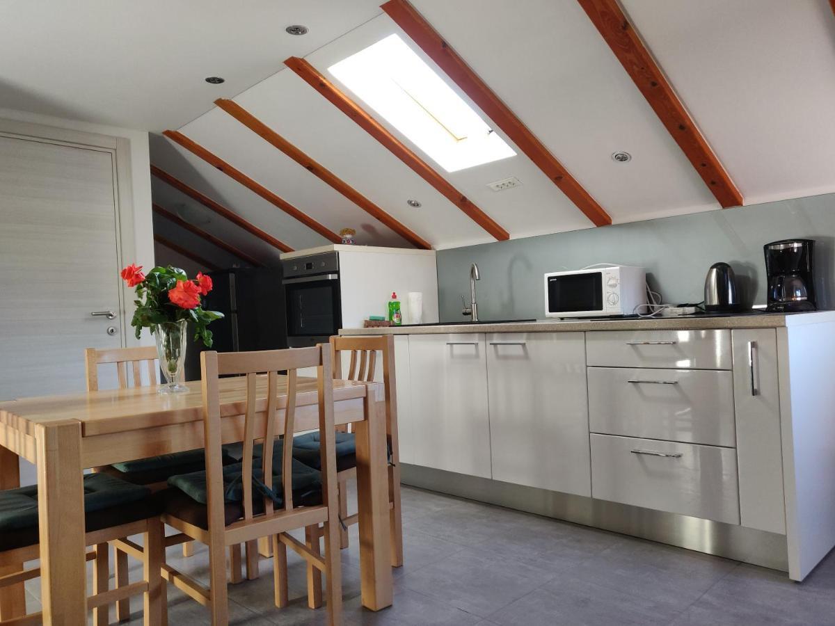 Guest House Maslina Vinišće المظهر الخارجي الصورة