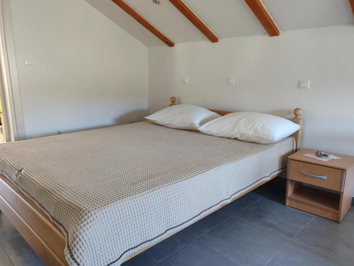 Guest House Maslina Vinišće المظهر الخارجي الصورة