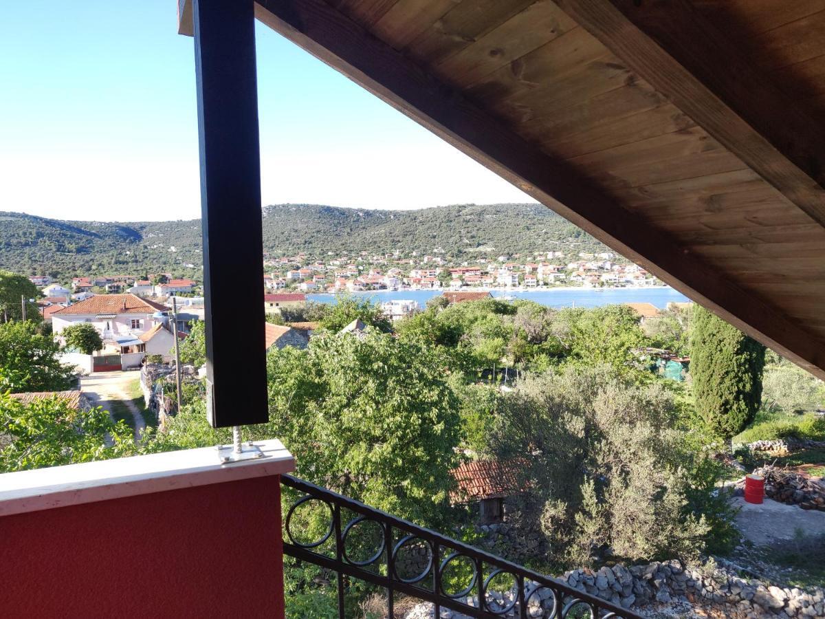 Guest House Maslina Vinišće المظهر الخارجي الصورة